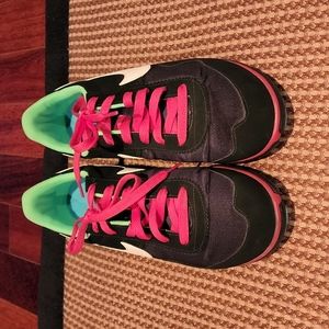 Women Nike Running Shoes